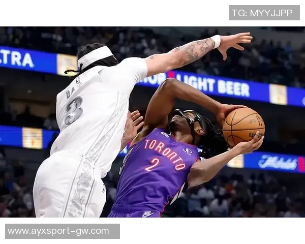 浓眉半场表现亮眼12投6中罚球全中助力球队争胜 浓眉半场表现亮眼12投6中罚球全中助力球队争胜