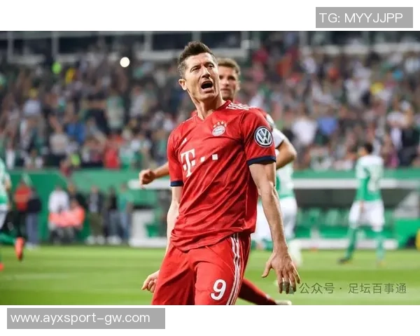 莱万状态回暖仍显挣扎停球失误频繁启动变向困难重重